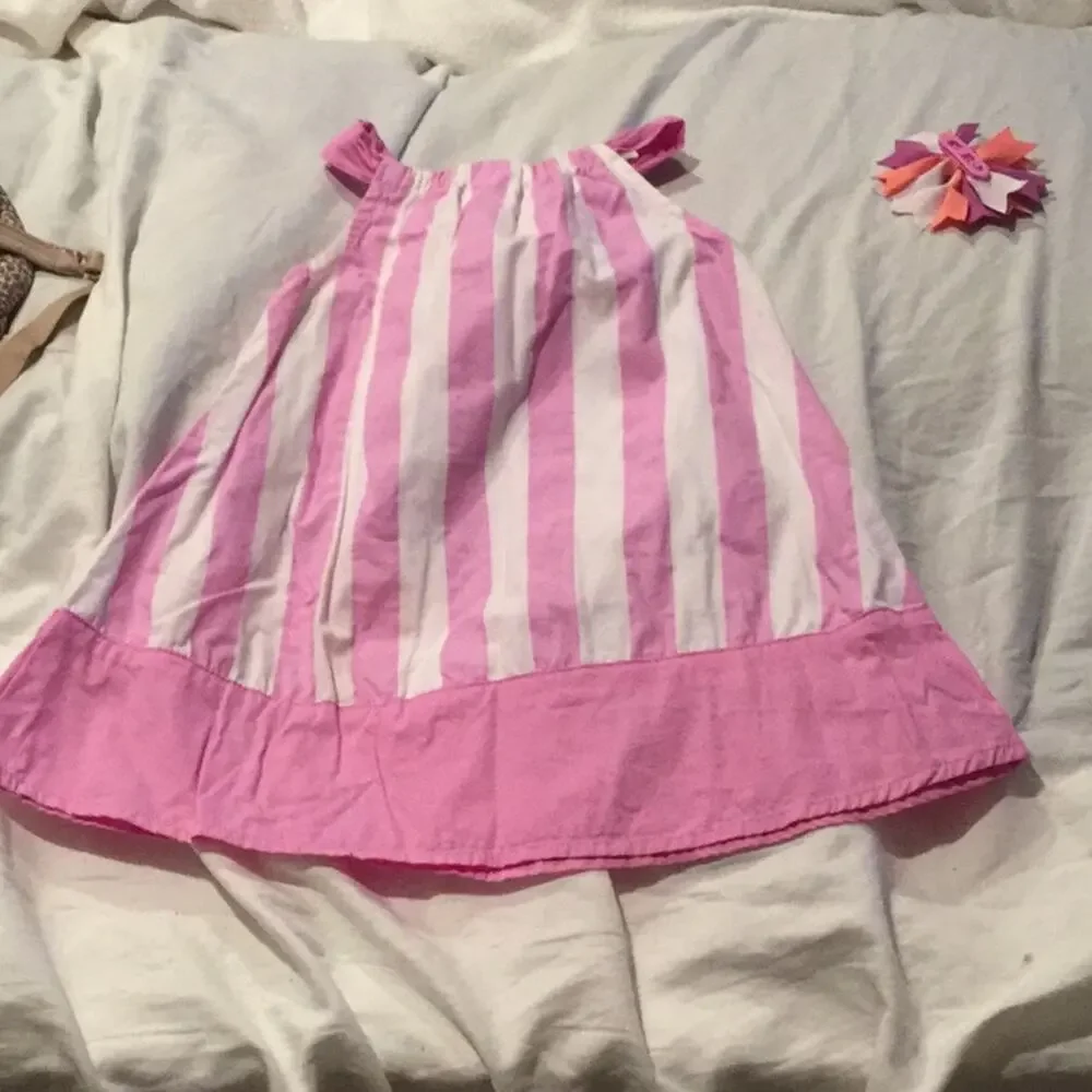 Lollipop dress with corresponding hair bow worn 1x